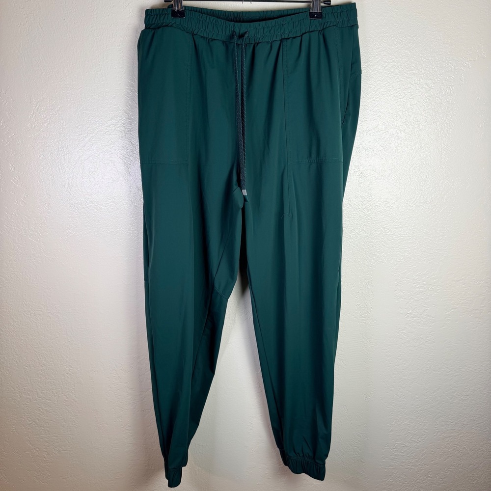 Fabletics Women's L Forest Green Activewear Jogger Pants Athlesiure Sporty